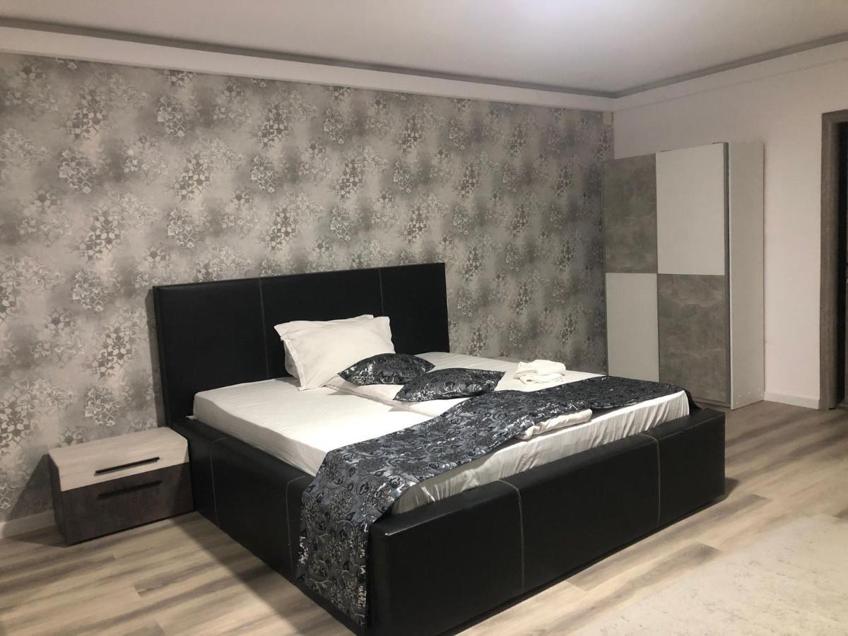 Hotel Aqua Palace Petroşani Eksteriør billede