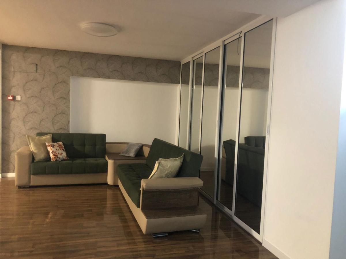 Hotel Aqua Palace Petroşani Eksteriør billede