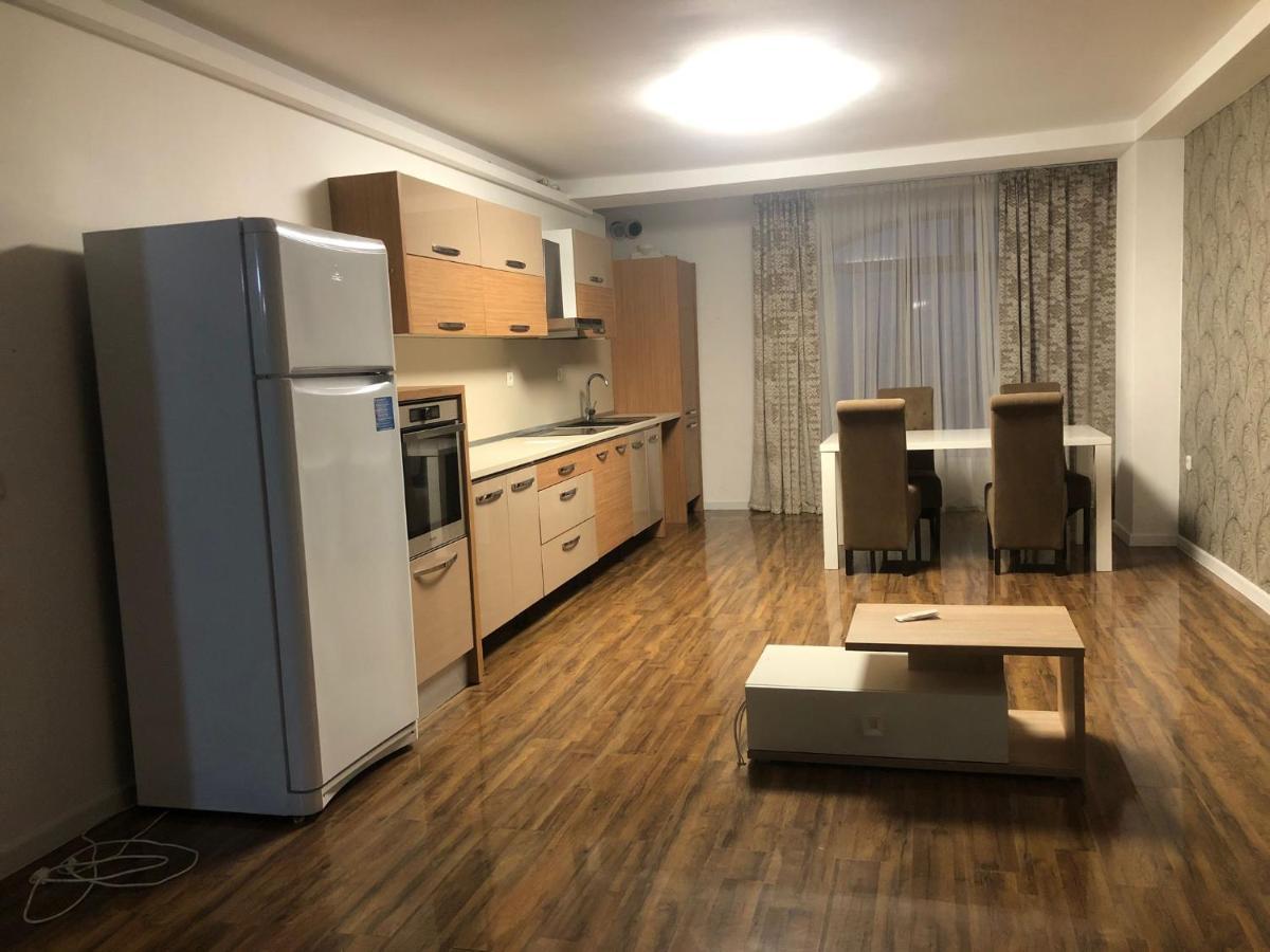 Hotel Aqua Palace Petroşani Eksteriør billede