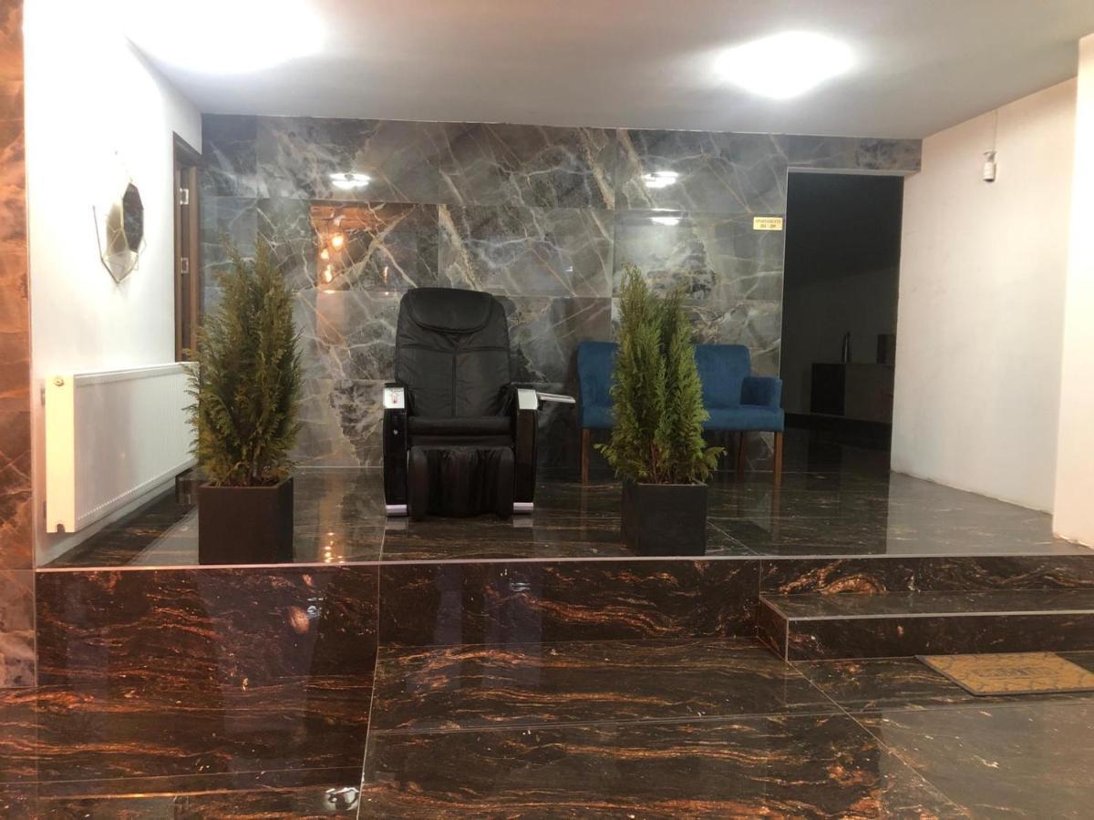 Hotel Aqua Palace Petroşani Eksteriør billede