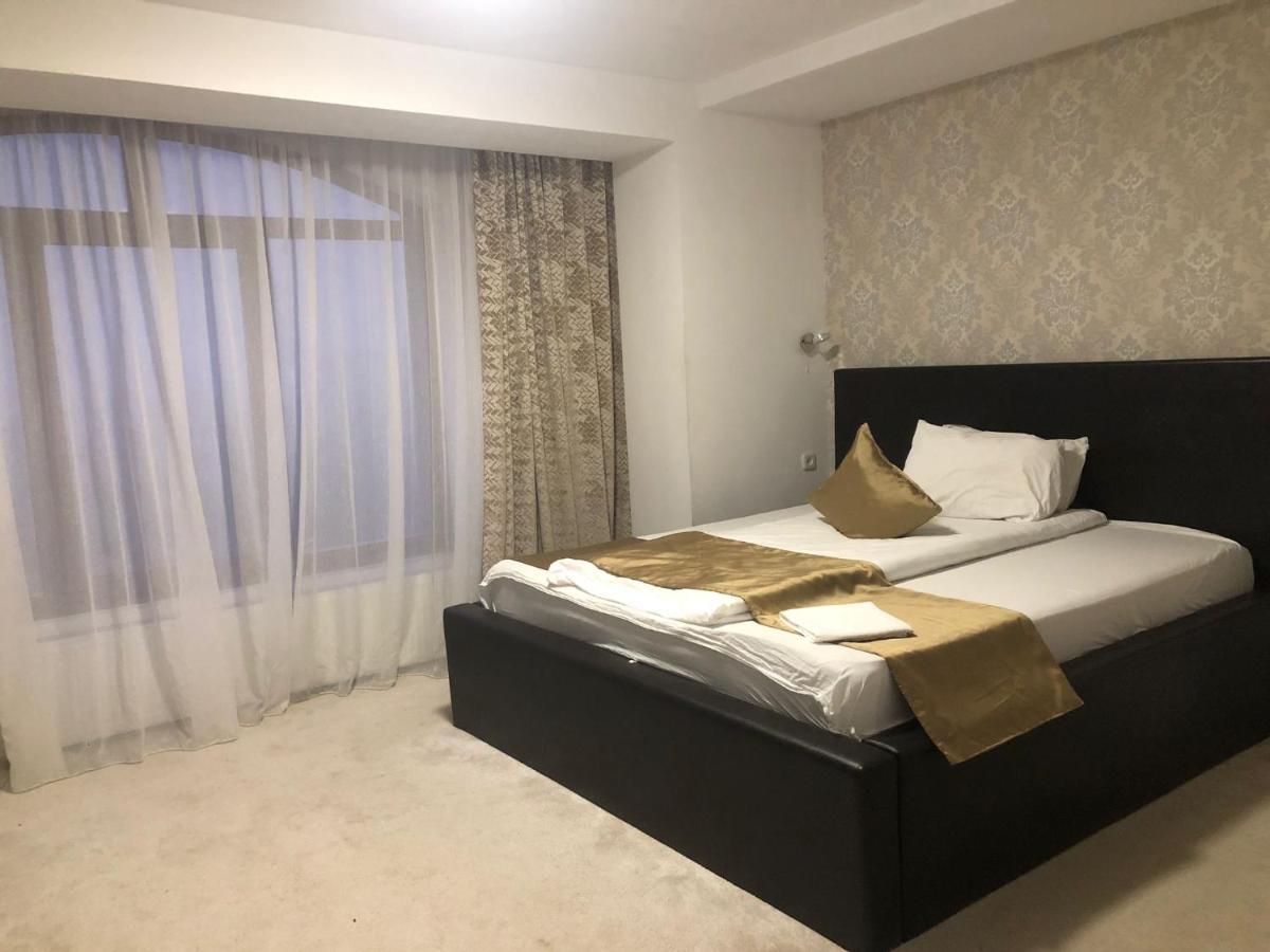 Hotel Aqua Palace Petroşani Eksteriør billede