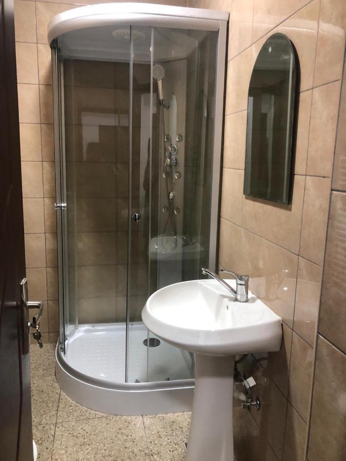 Hotel Aqua Palace Petroşani Eksteriør billede