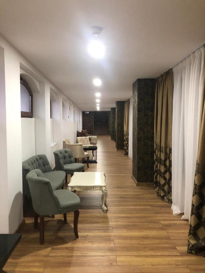 Hotel Aqua Palace Petroşani Eksteriør billede